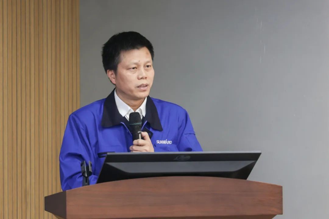 2021中国（长沙）国际工程机械设计大赛暨“设计之星”评选活动ezweb易利娱乐平台智能组“立异设计事情营”开营啦！