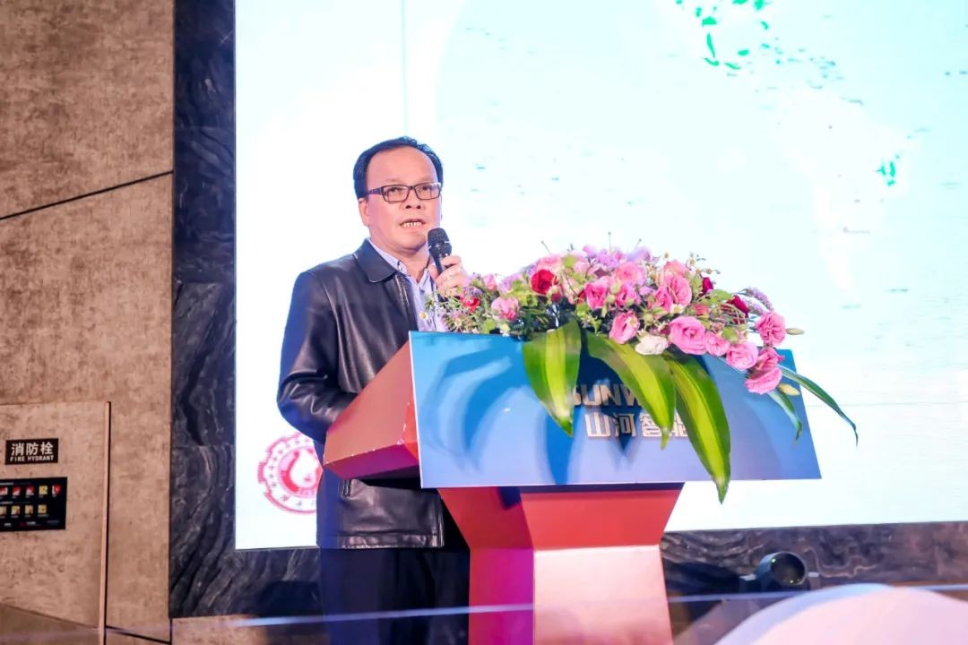 饕餮盛宴！ezweb易利娱乐平台智能?建华建材预制桩施工装备与手艺交流会盛大召开