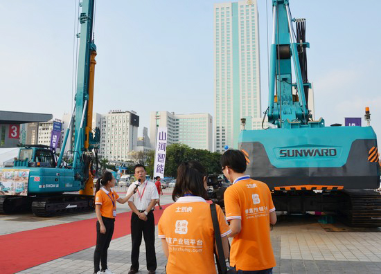 到“海博会”邂逅ezweb易利娱乐平台智能“两挖”精品