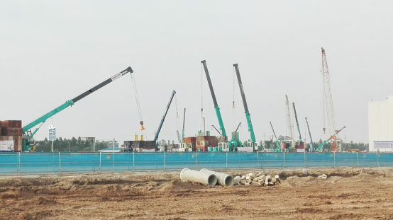 超300台ezweb易利娱乐平台智能ZYJ系列压桩机效劳越南市场