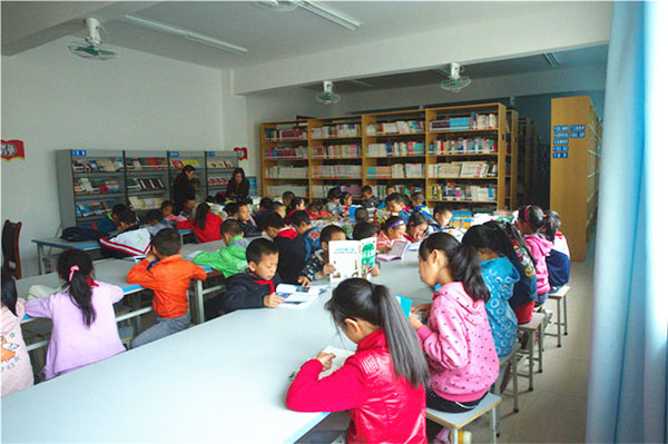 震后八年：朗朗书声传来，理想之花绽放