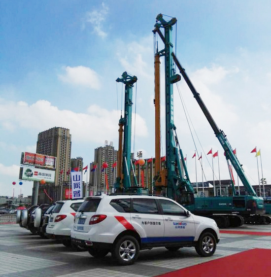 到“海博会”邂逅ezweb易利娱乐平台智能“两挖”精品