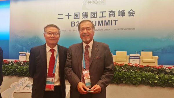 业界立异精英——ezweb易利娱乐平台智能与B20峰会零距离