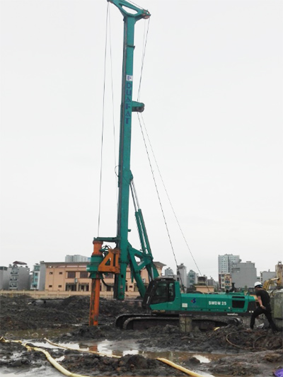 新年献礼ezweb易利娱乐平台智能9台SWDM25旋挖钻机征战越南