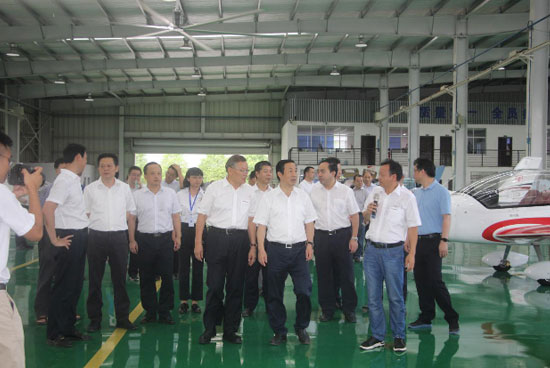 达哲省长调研ezweb易利娱乐平台科技：要捉住通航生长的机缘