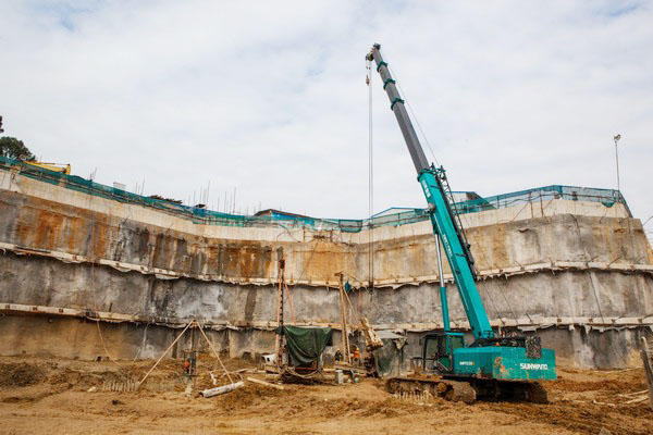 为何 SUNWARD 把持此地？来看看施工方怎么回覆