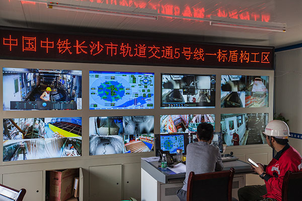 中铁ezweb易利娱乐平台盾构机双线掘进 全力攻坚长沙地铁5号线
