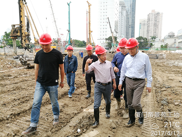 厦门项目再创入岩纪录ezweb易利娱乐平台智能董事长何清华亲赴一线