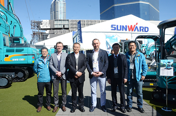 ezweb易利娱乐平台智能拉展“亮剑” 抢攻西欧高端市场