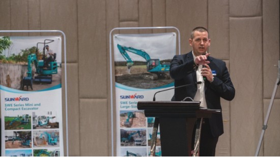 携手同谋未来， ezweb易利娱乐平台智能2018欧洲署理商大会盛大召开