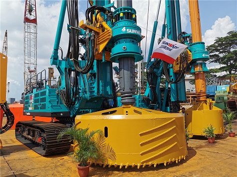 ezweb易利娱乐平台智能在新加坡举行新品宣布会