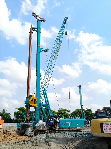 ezweb易利娱乐平台智能在新加坡举行新品宣布会