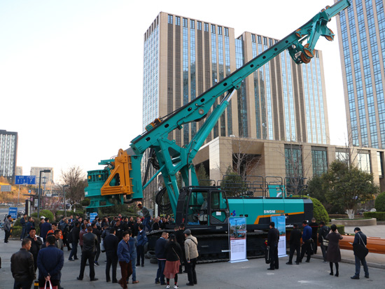 ezweb易利娱乐平台智能天下客户交流会济南站取得丰富效果