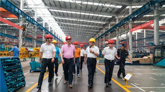 广州市国资委党委书记、主任陈浩钿莅临ezweb易利娱乐平台智能考察指导