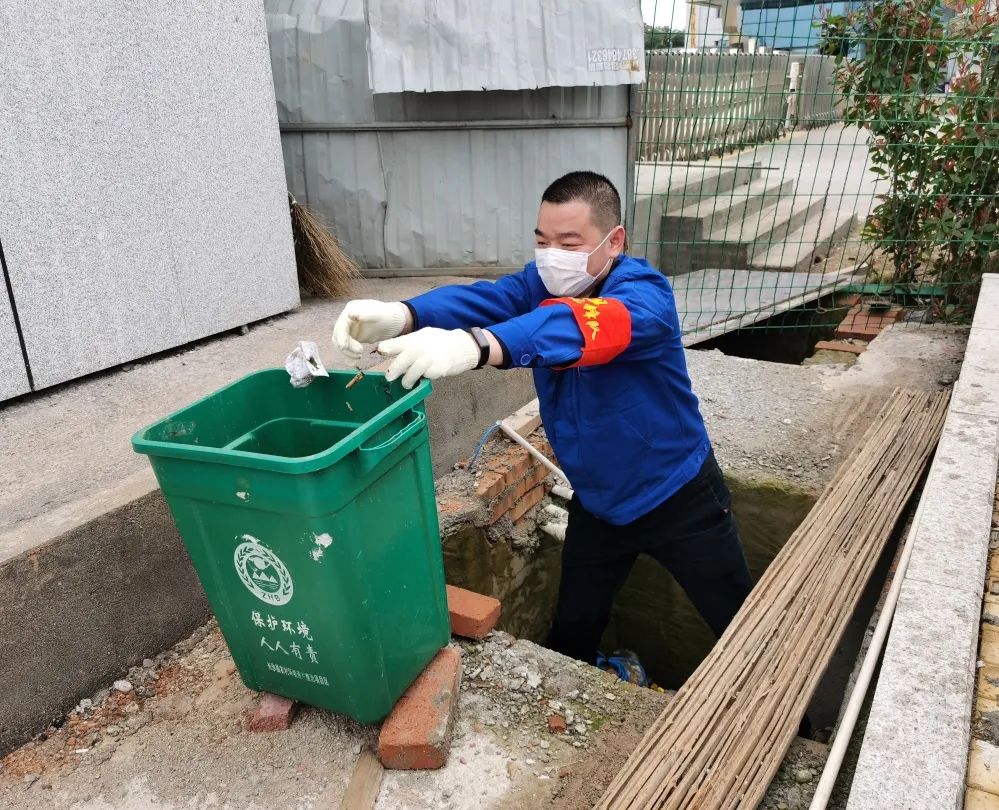 ezweb易利娱乐平台智能党员自愿者开展义务情形清扫