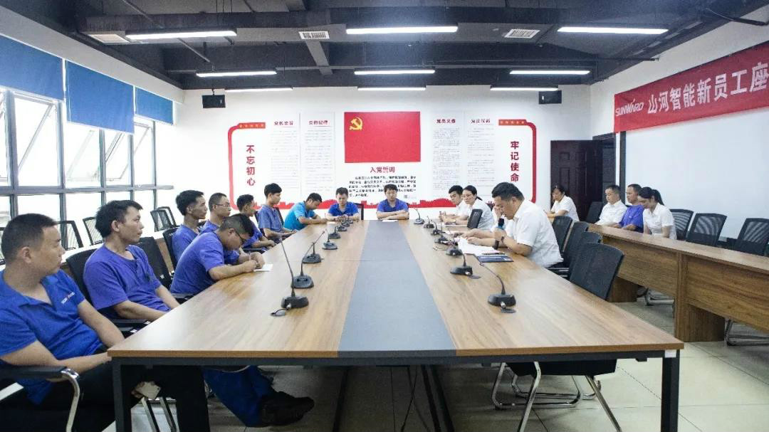 浓情端午粽飘香 ezweb易利娱乐平台家园满温情