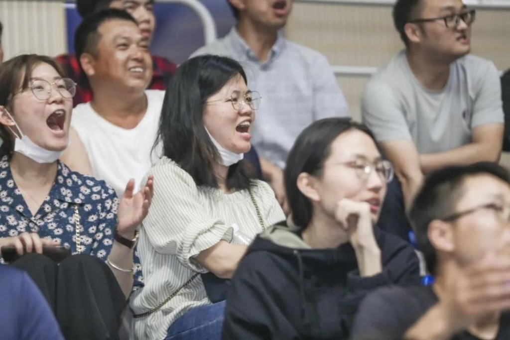 “520” ezweb易利娱乐平台智能以球会友中建五局三公司