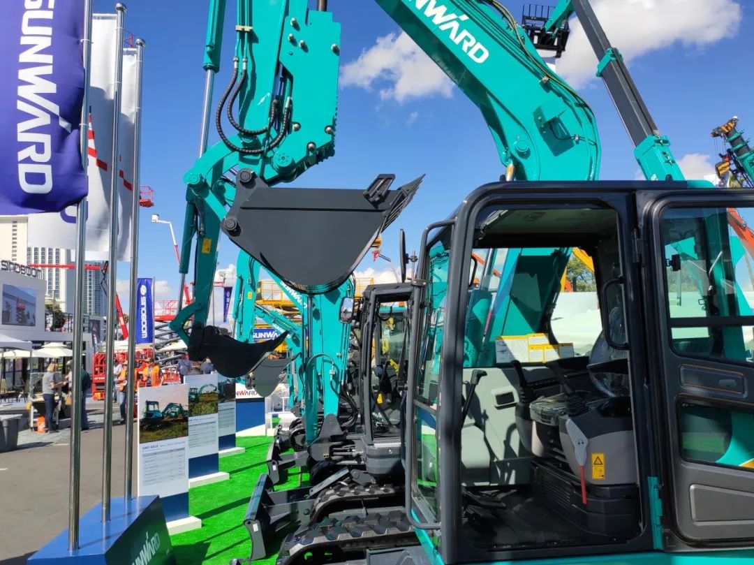 CCMA向ezweb易利娱乐平台智能并何清华董事长致谢谢信