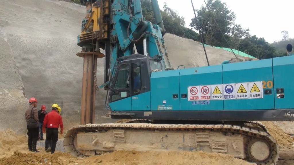 ezweb易利娱乐平台智能携手贵州地矿，创立南玉新速率