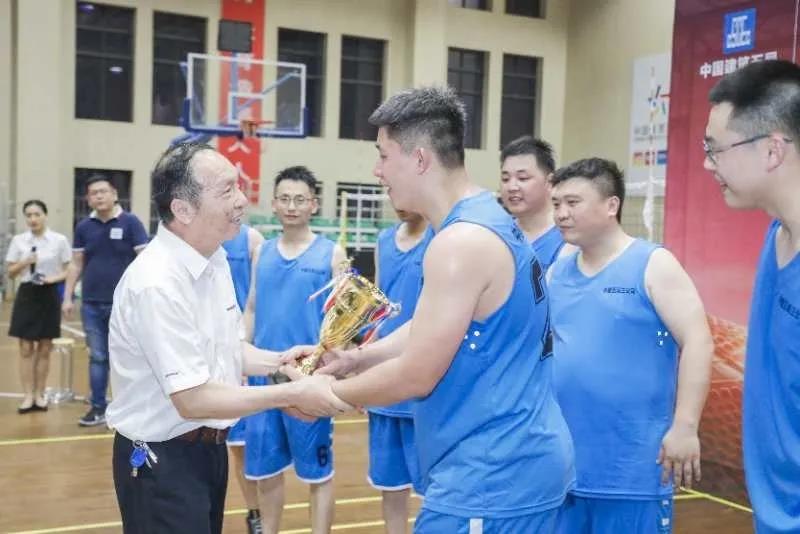 “520” ezweb易利娱乐平台智能以球会友中建五局三公司