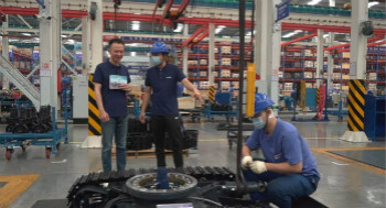 ezweb易利娱乐平台智能打造线上微挖盛宴，十万用户围观