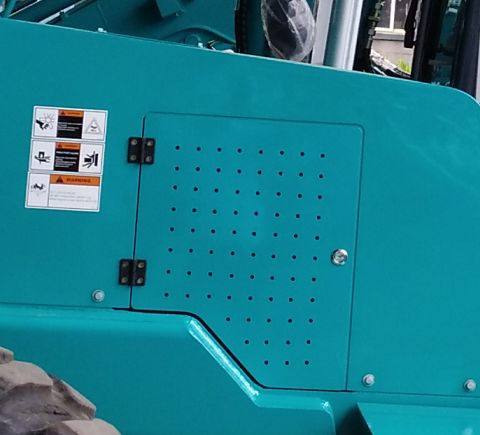 ezweb易利娱乐平台智能新品叉装车批量下线发往美国