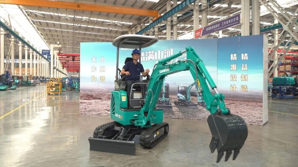 ezweb易利娱乐平台智能打造线上微挖盛宴，十万用户围观