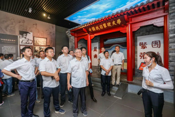 公正正直出清风正气，清廉自律塑优异形象——ezweb易利娱乐平台智能开展中高层干部清廉教育活动