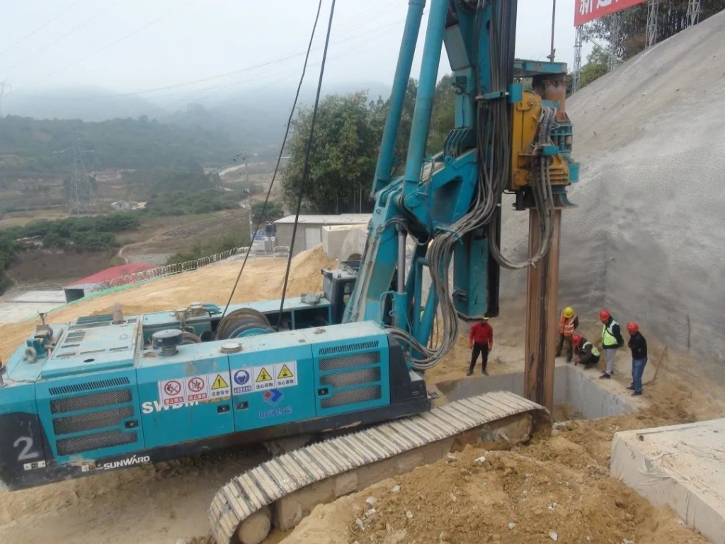 ezweb易利娱乐平台智能携手贵州地矿，创立南玉新速率