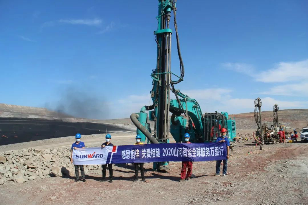 晚上八九点钟的太阳——ezweb易利娱乐平台智能效劳万里行新疆纪实