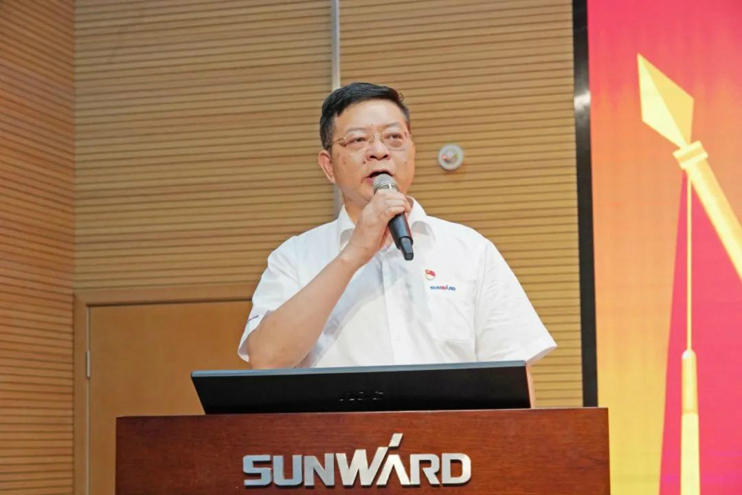 传承革命先烈精神，双促双融助力生长——ezweb易利娱乐平台智能、市疾控中心联合开展主题党日活动