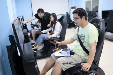 ezweb易利娱乐平台航空签约湖南航空技校，走校企融合生长蹊径