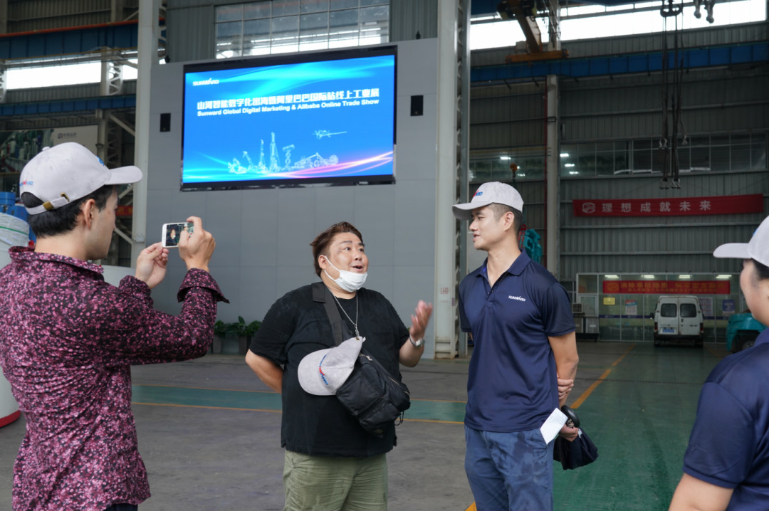 ezweb易利娱乐平台智能数字化出海升级暨联合阿里巴巴国际站线上直播活动圆满举行