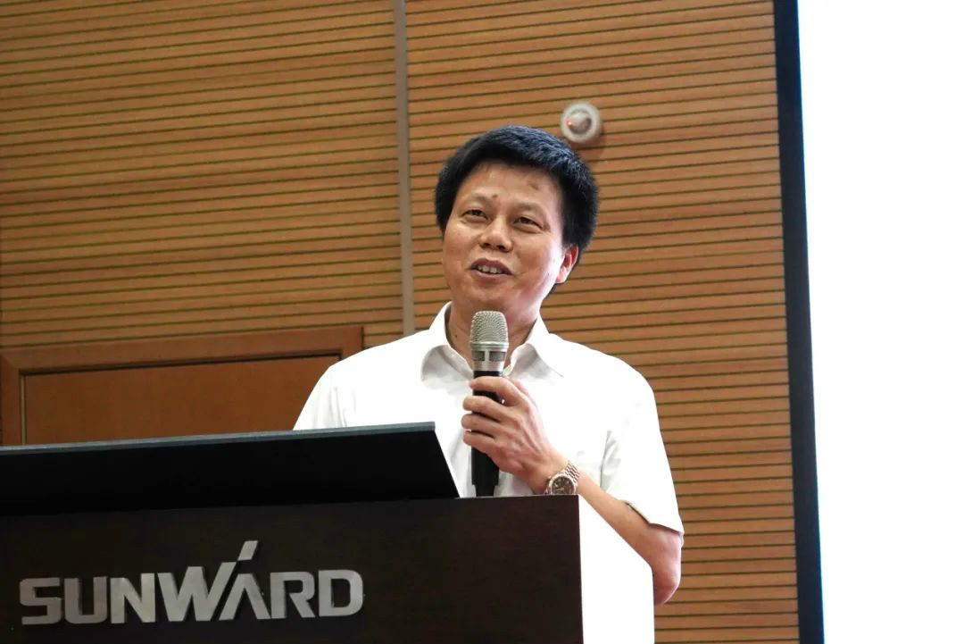 关爱科技事情者康健——康健科普进企业走进ezweb易利娱乐平台智能