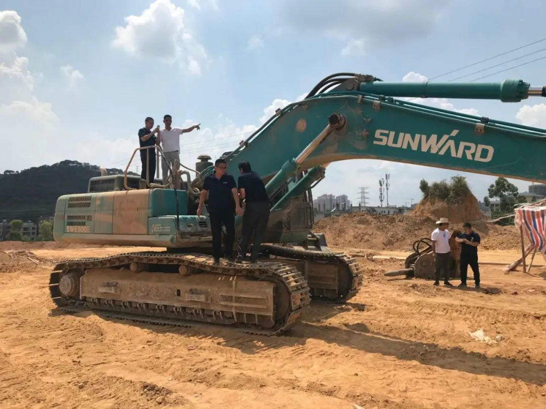 感恩相伴，关爱相随——ezweb易利娱乐平台智能效劳万里行深入广洋装务客户