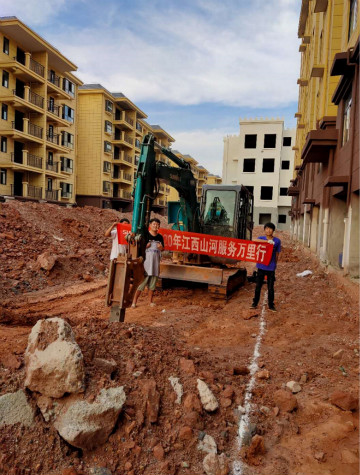 感恩相伴 关爱相随 ——江西ezweb易利娱乐平台效劳万里行