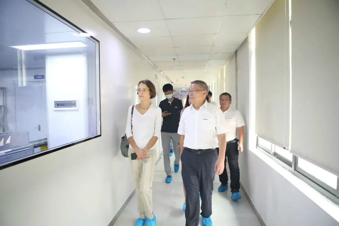 比利时商务领事到访ezweb易利娱乐平台智能