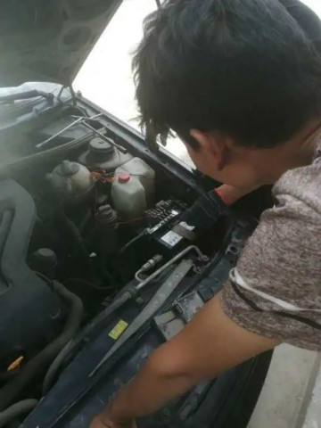 情满ezweb易利娱乐平台夏日无忧 ——陕西领创者开启年度巡检效劳客户