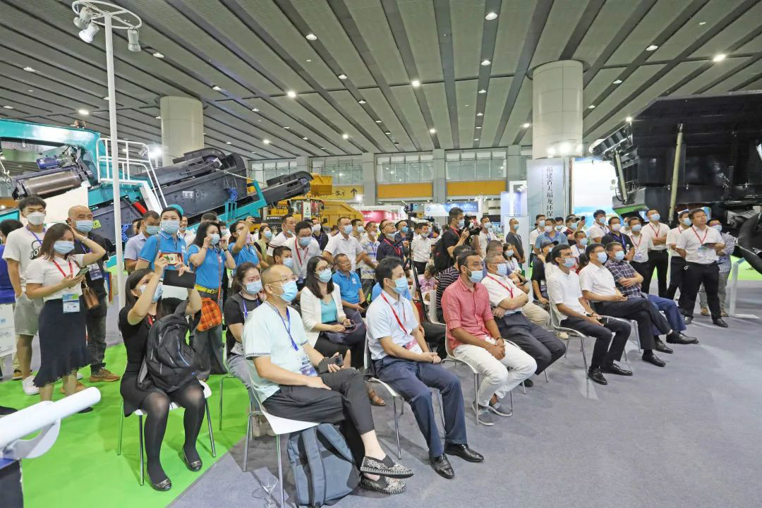 强势进军砂石破碎领域，ezweb易利娱乐平台智能破碎站新品精彩宣布