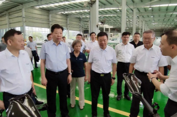 副省长陈飞调研ezweb易利娱乐平台航空工业