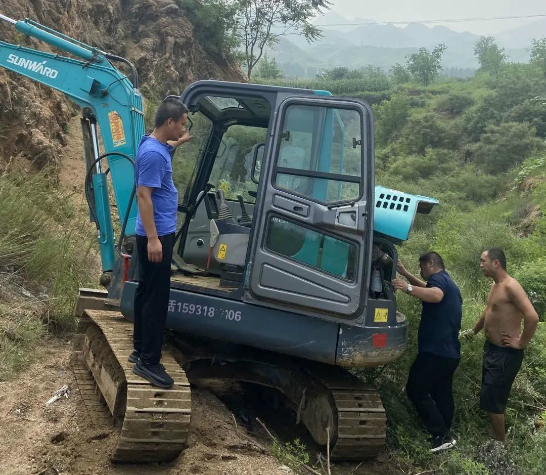 感恩相伴 关爱相随——北京ezweb易利娱乐平台效劳万里行