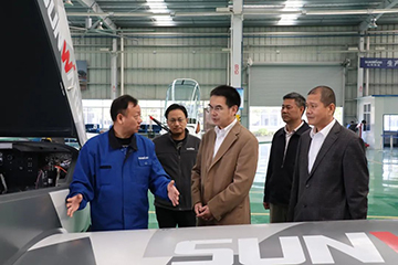 民航中南局副局长陈维调研ezweb易利娱乐平台科技