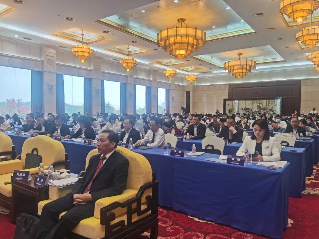 ezweb易利娱乐平台智能荣登湖南民营企业百强榜单