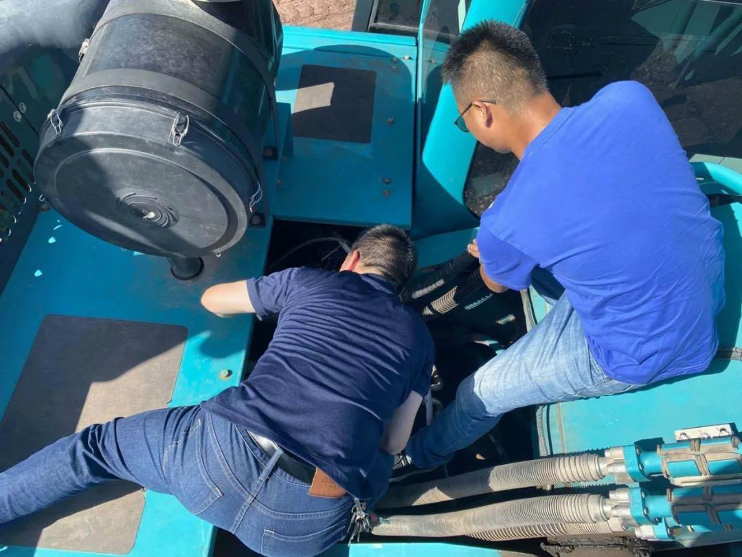 感恩相伴 关爱相随——ezweb易利娱乐平台智能效劳万里行川陕实录