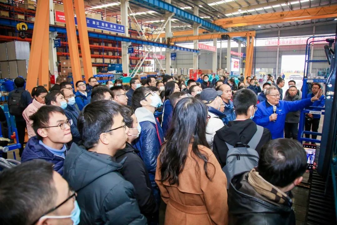 2020航天先进制造手艺国际钻研会代表团考察ezweb易利娱乐平台智能