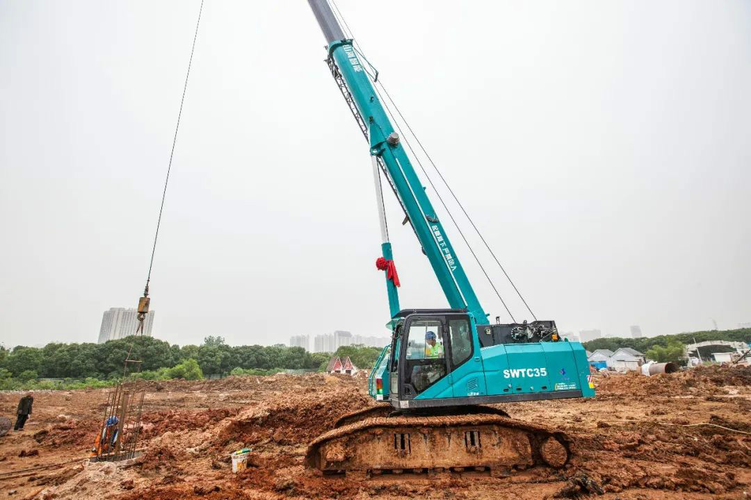 ezweb易利娱乐平台智能与你相约第十届深基础生长论坛