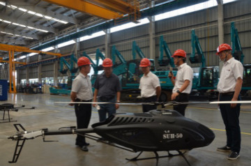 深化校企相助 湖南农大党委书记陈弘一行到访ezweb易利娱乐平台智能