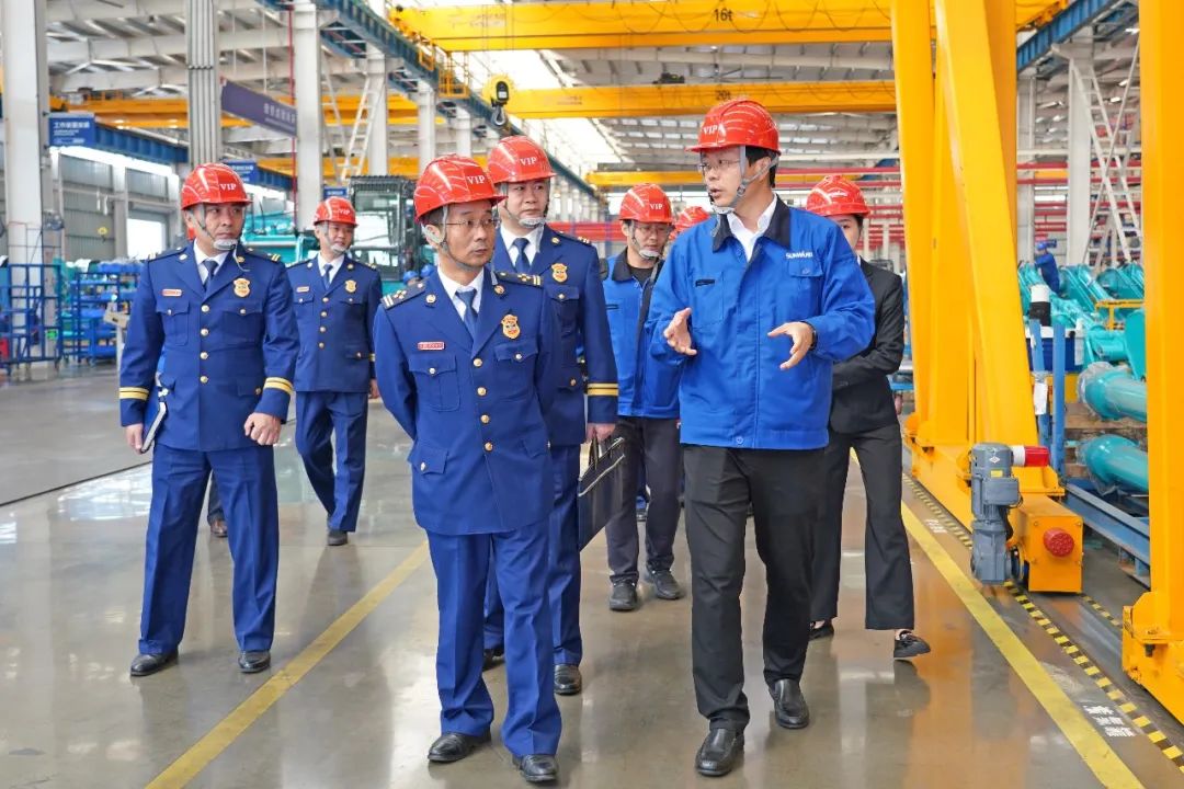 考察无人化妆备 高宁宇到访ezweb易利娱乐平台智能