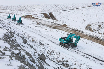 ezweb易利娱乐平台智能矿用装备交付仪式在鄂尔多斯举行