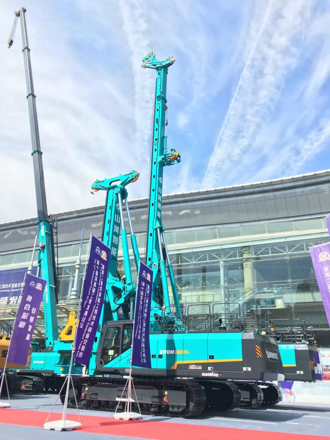 ezweb易利娱乐平台智能天下客户交流会在深基础工程生长论坛会场举行